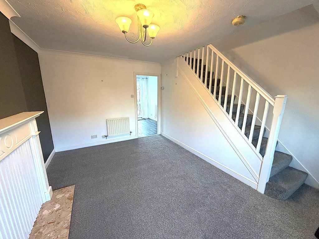 Property photo 3 of 11 5.Jpg