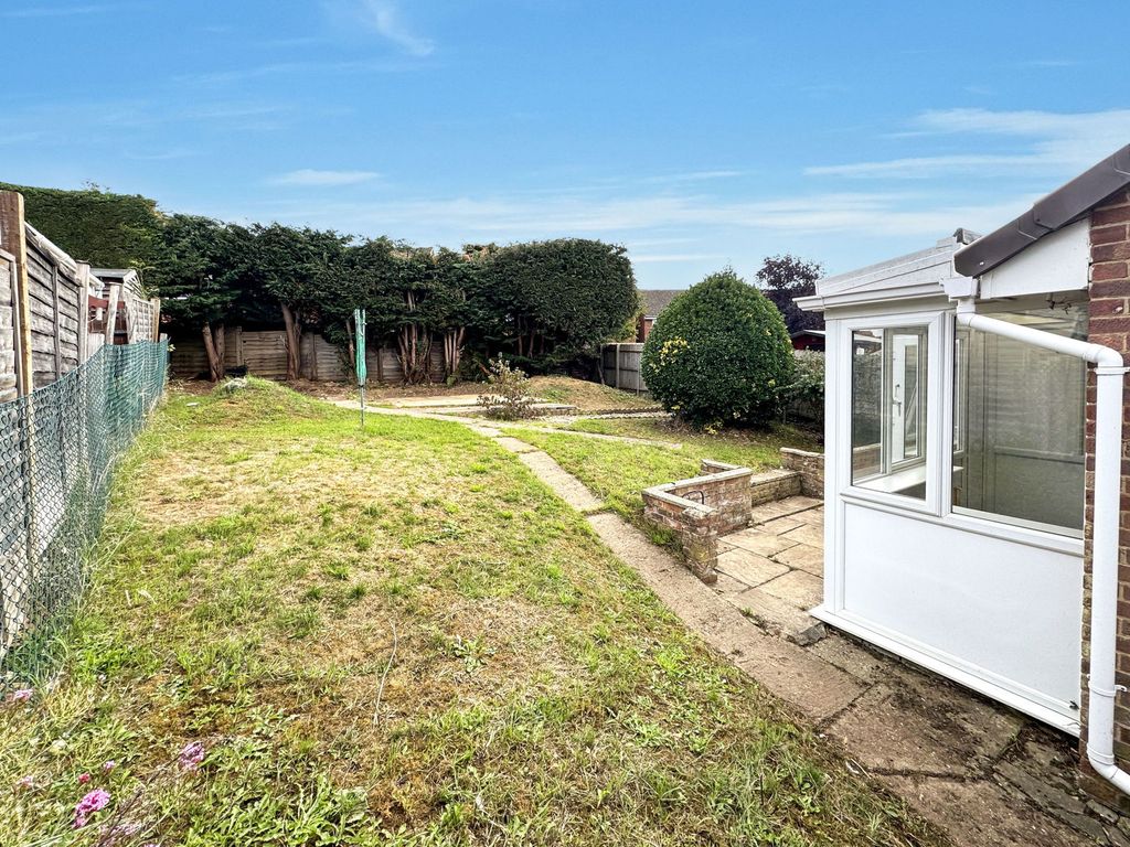 Property photo 2 of 10