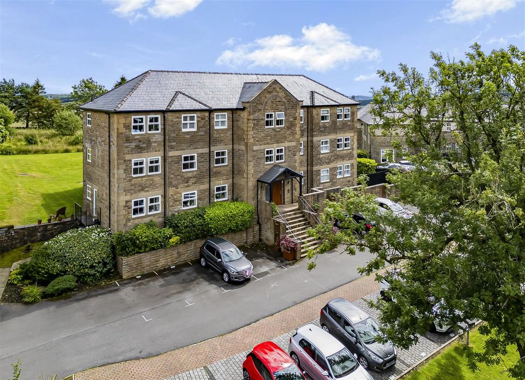 Property photo 1 of 29 Dji_0048.Jpg