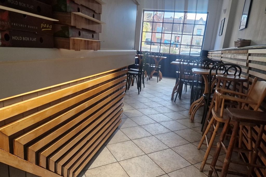 Property photo 2 of 7