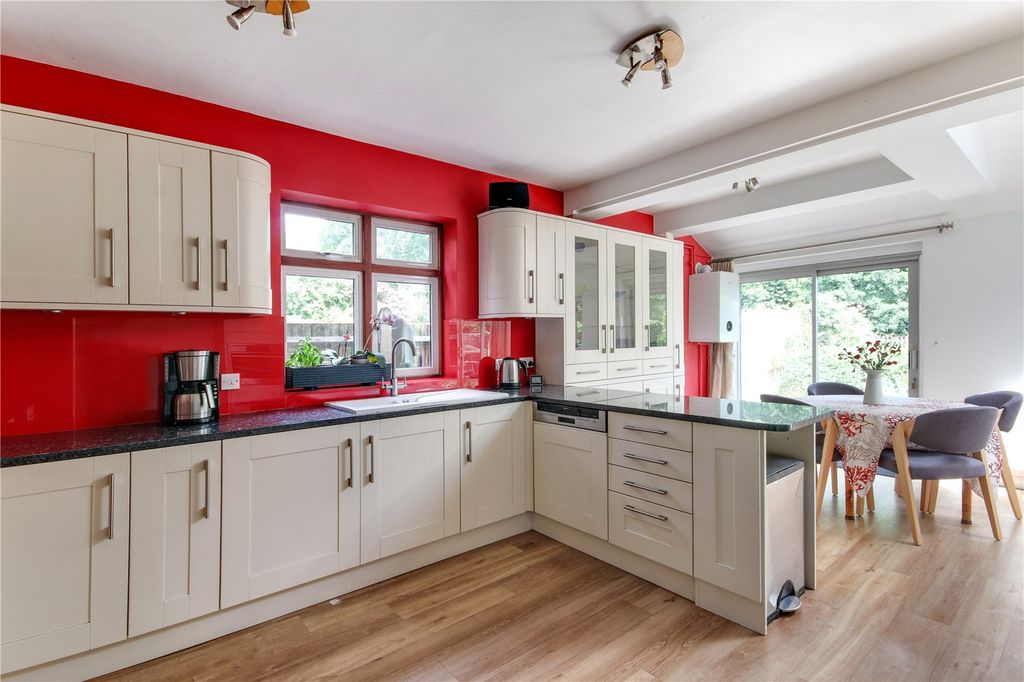 Property photo 2 of 15 Kitchen