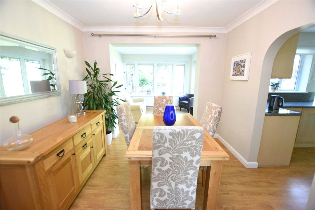 Property photo 2 of 23 Picture No. 65