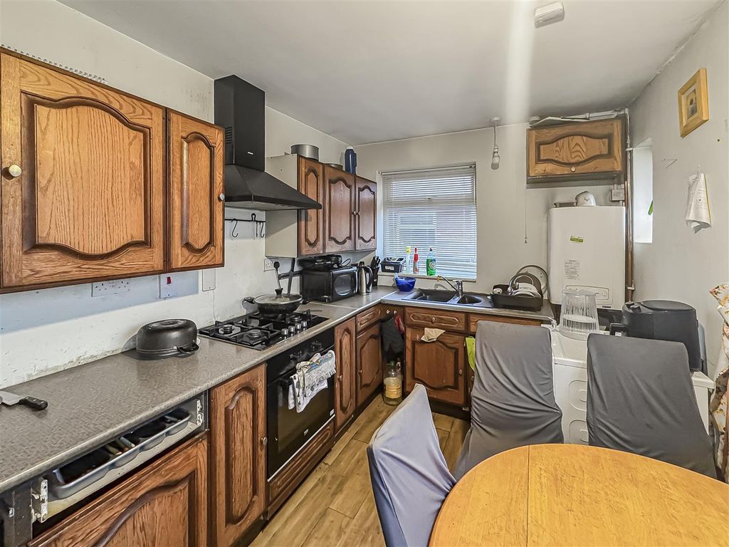 Property photo 2 of 10 Img_5218.Jpg