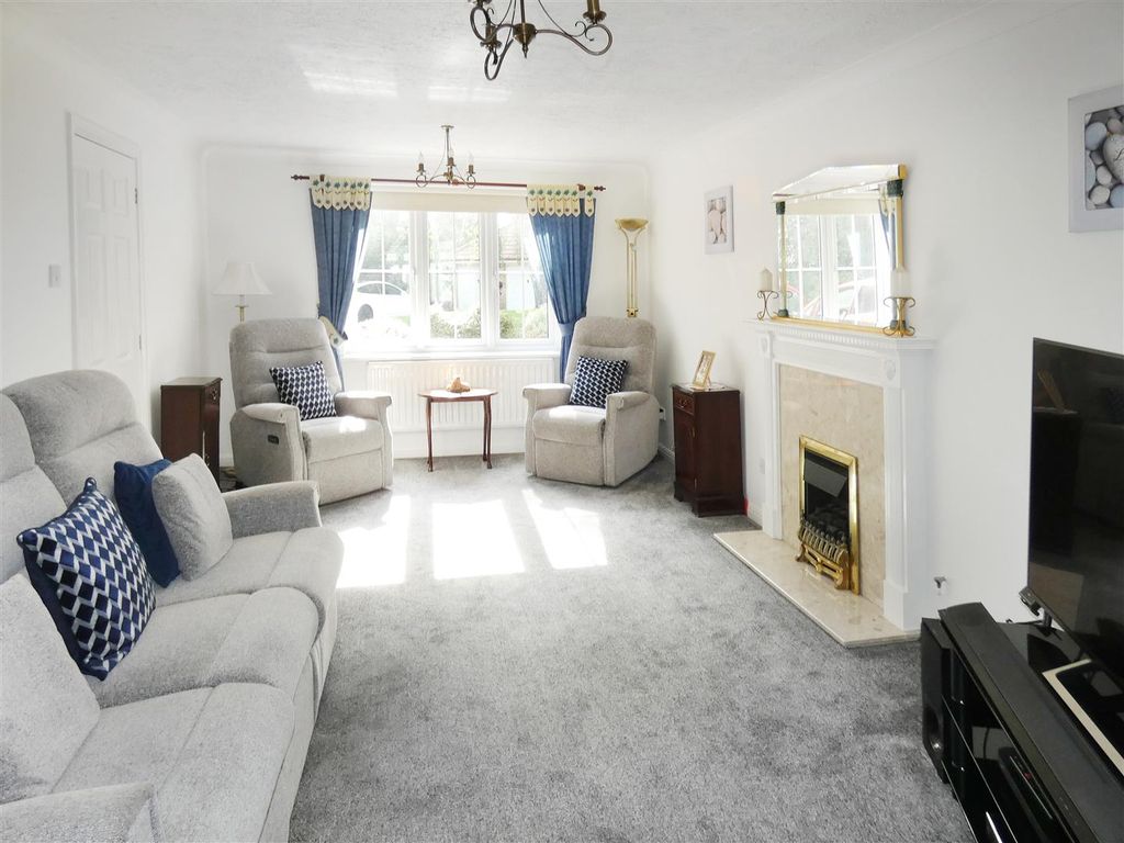 Property photo 2 of 19 P1060901.Jpg