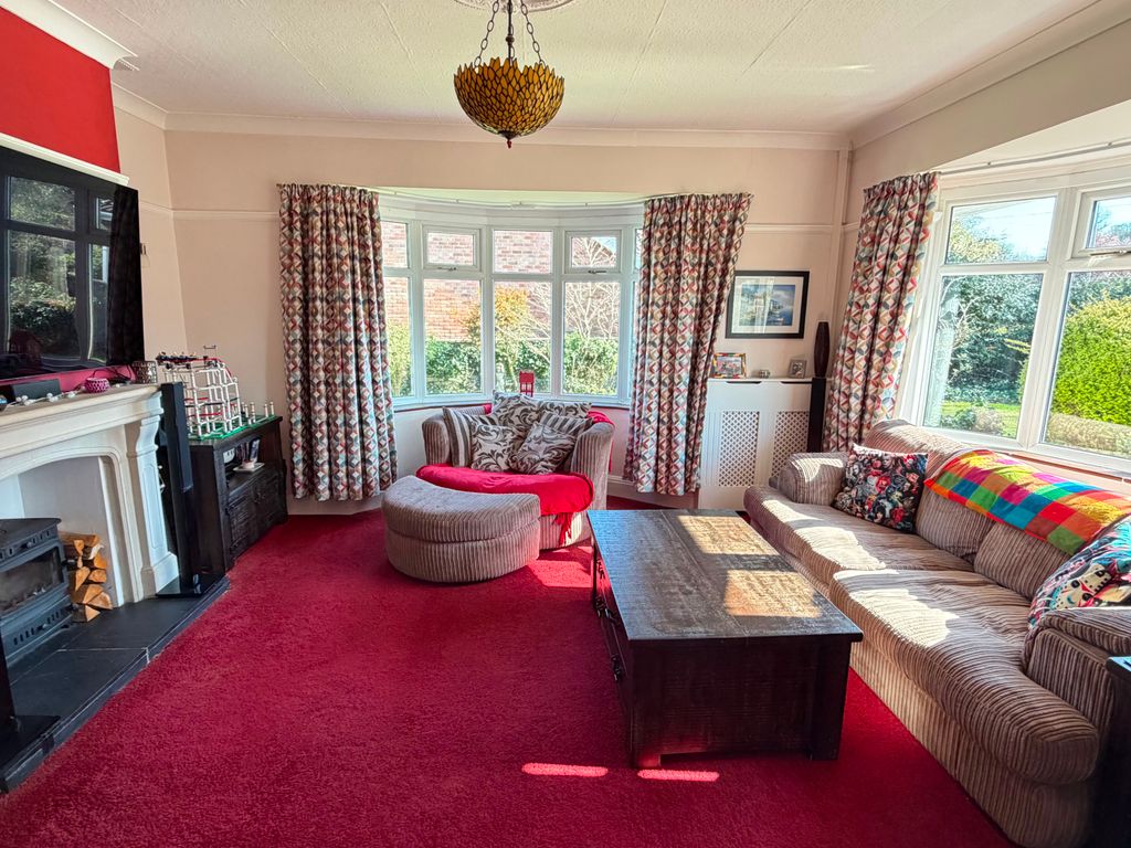 Property photo 3 of 17