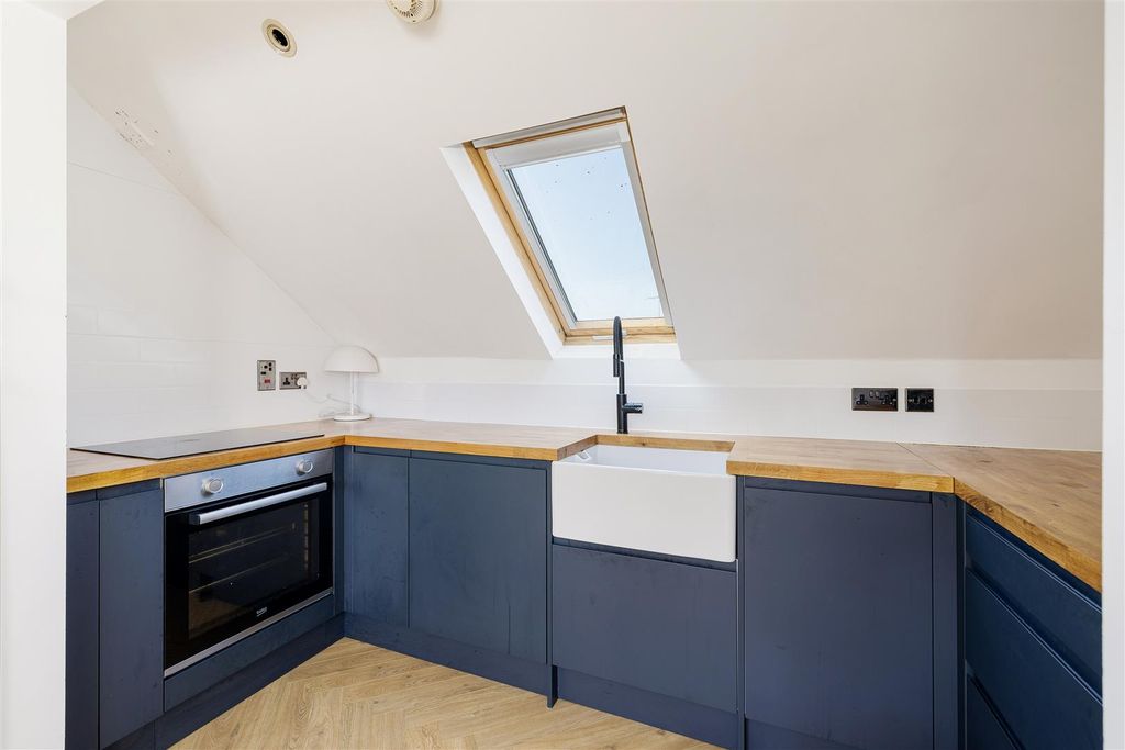 Property photo 3 of 18 0R7A8821.Jpg