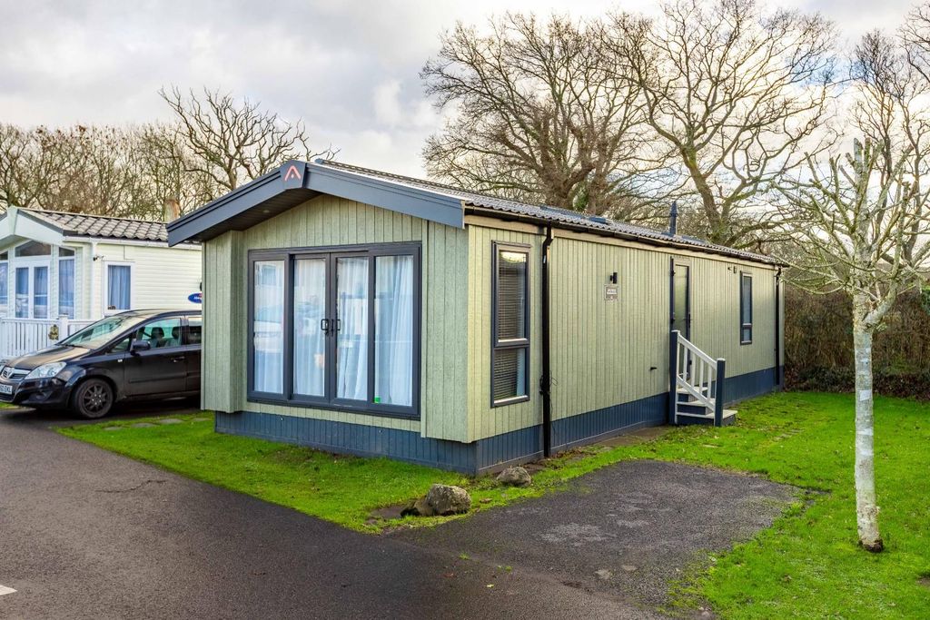 Property photo 1 of 19 Green-19.Jpg