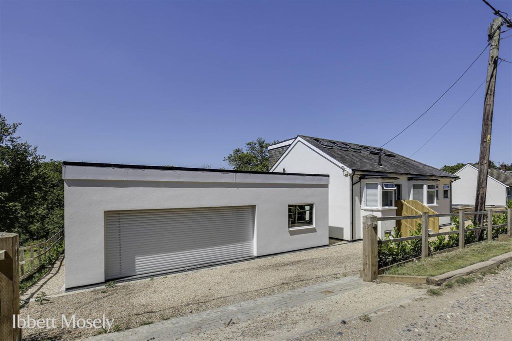 Property photo 2 of 23 3 Front.Jpg