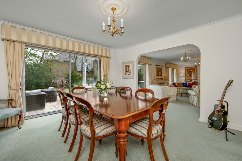 Additional image 5 of 5 bed detached house for saleMartineau Close, Esher, Surrey KT10