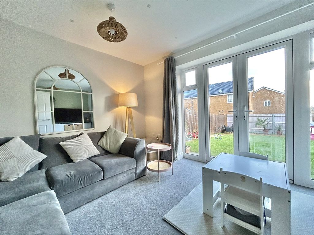 Property photo 3 of 9 Picture No. 02