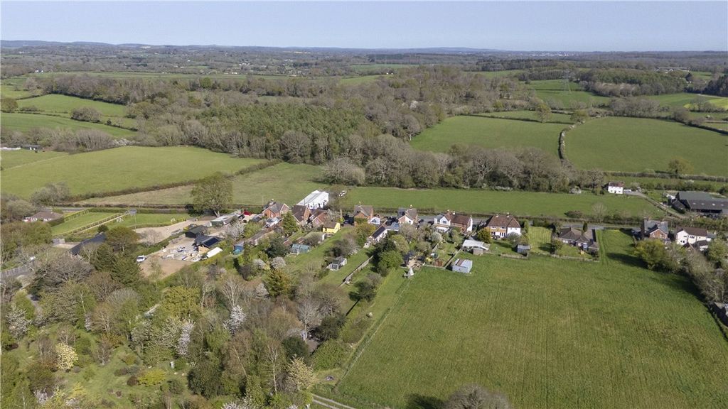 Property photo 2 of 17 Outside