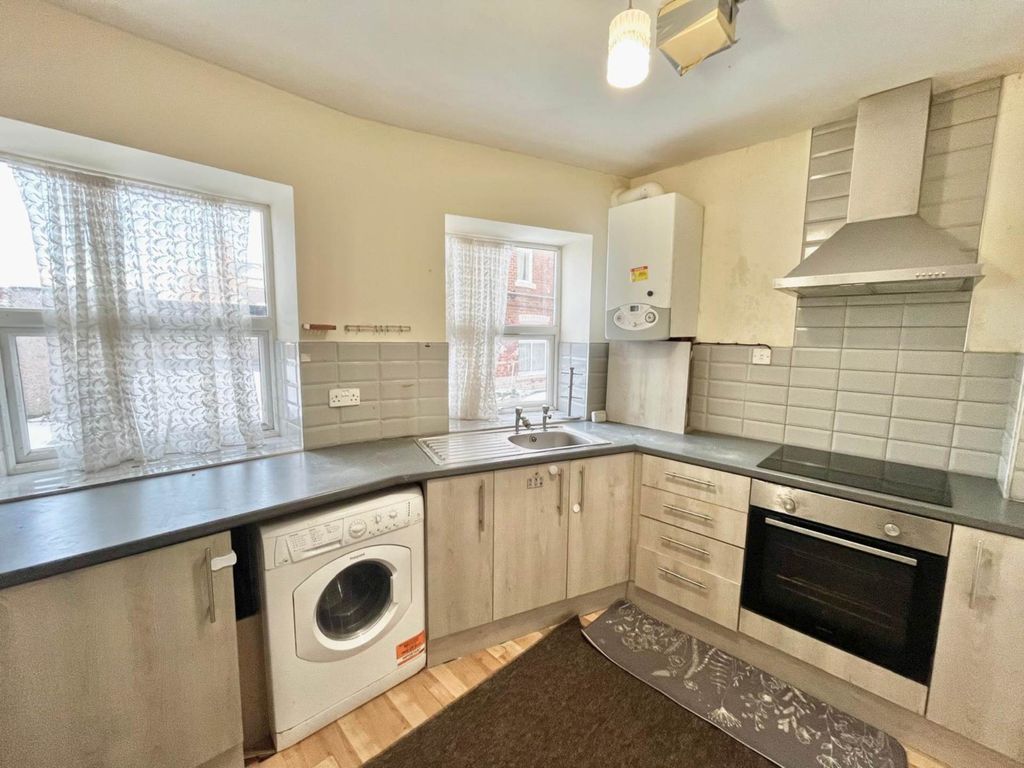 Property photo 3 of 9