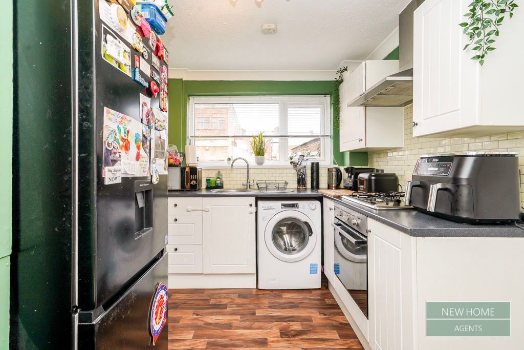 Property photo 3 of 16 Photo 10