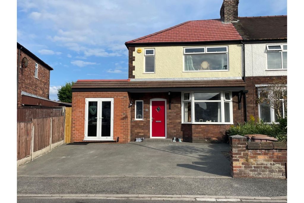 Property photo 1 of 15