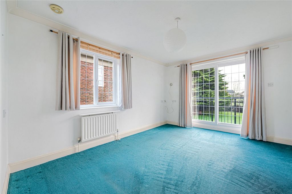 Property photo 3 of 11 Picture No. 09