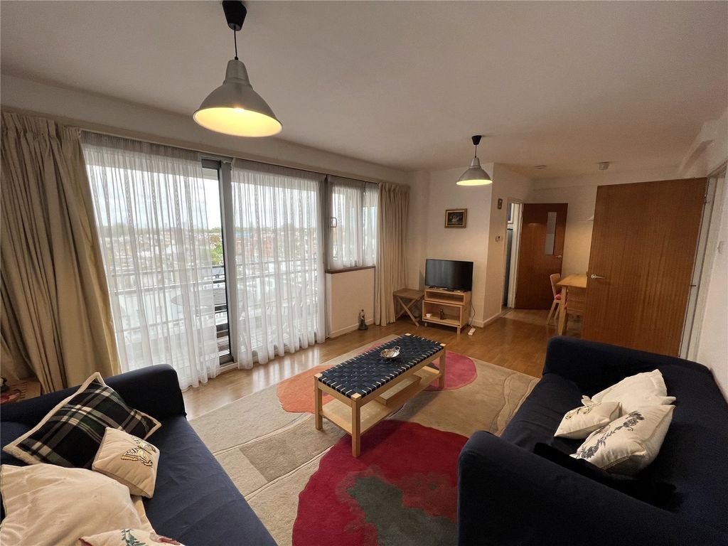 Property photo 3 of 10 Picture No. 07