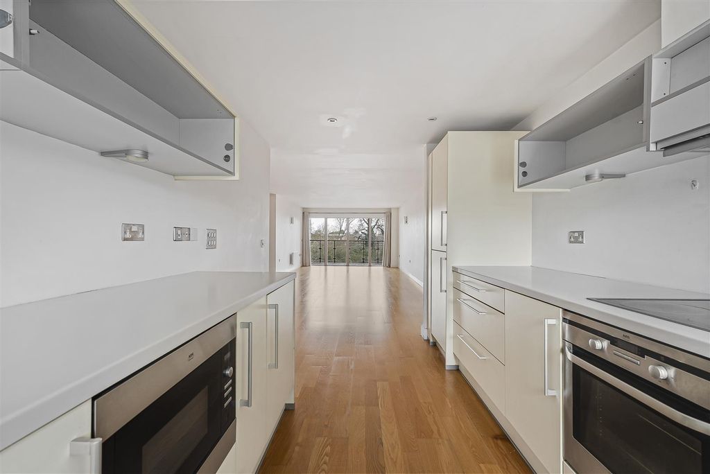 Property photo 2 of 23 17_72759.Jpg