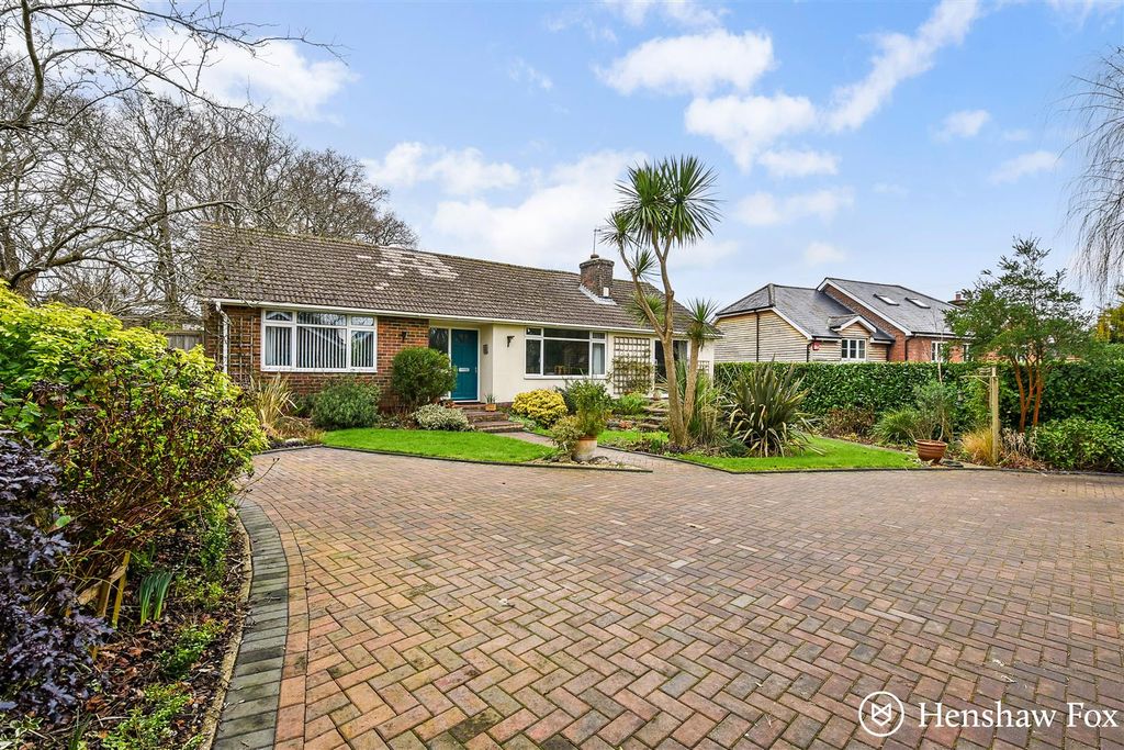 Property photo 1 of 27 Ph3_5664473 - Copy.Jpg