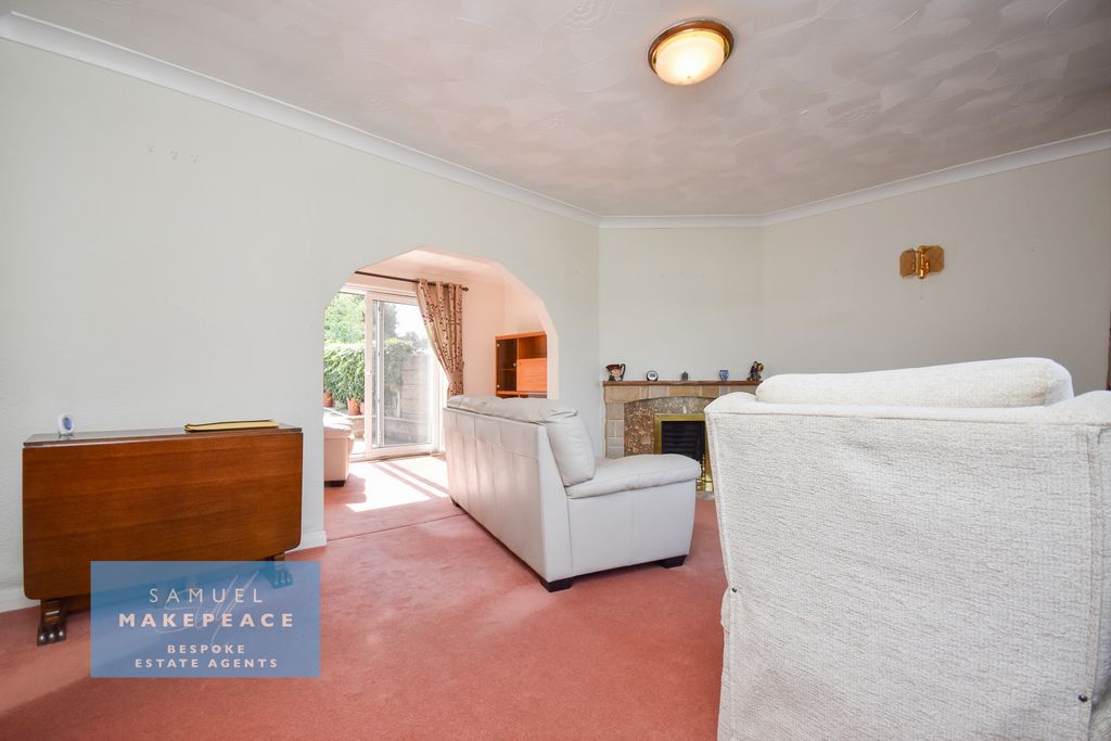 Property photo 3 of 16 Gallery