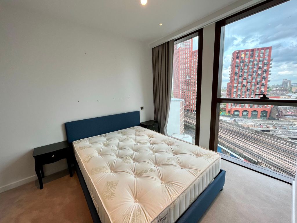 Additional image 5 of 1 bed flat to rentApartment B, Carnation Way, London SW8