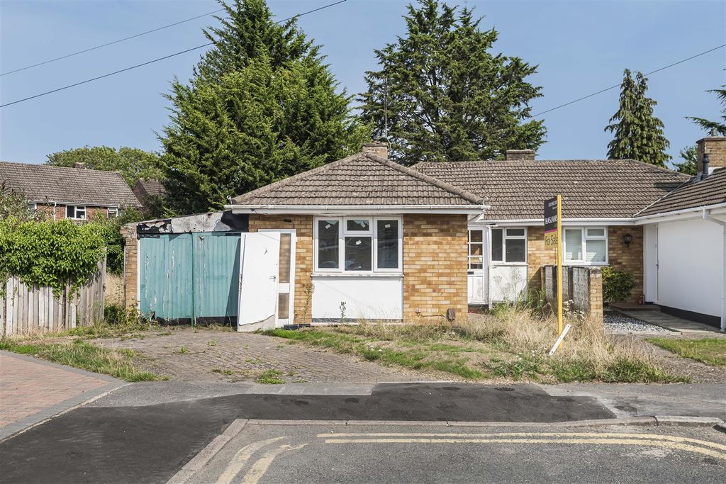 Property photo 1 of 11