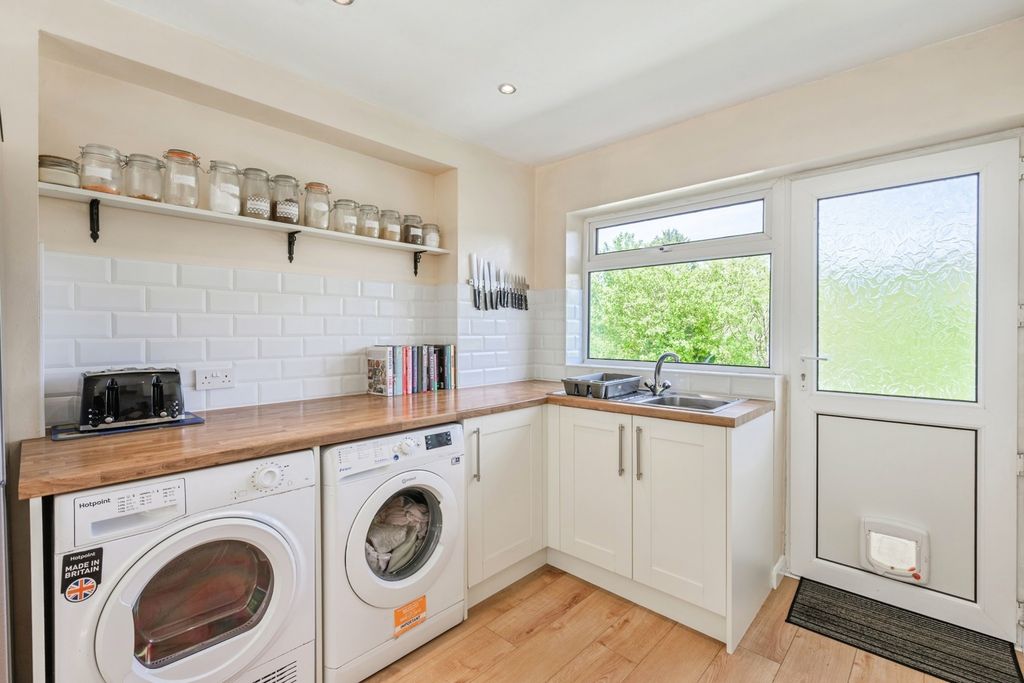 Property photo 2 of 18 Pbox-Img.Jpg