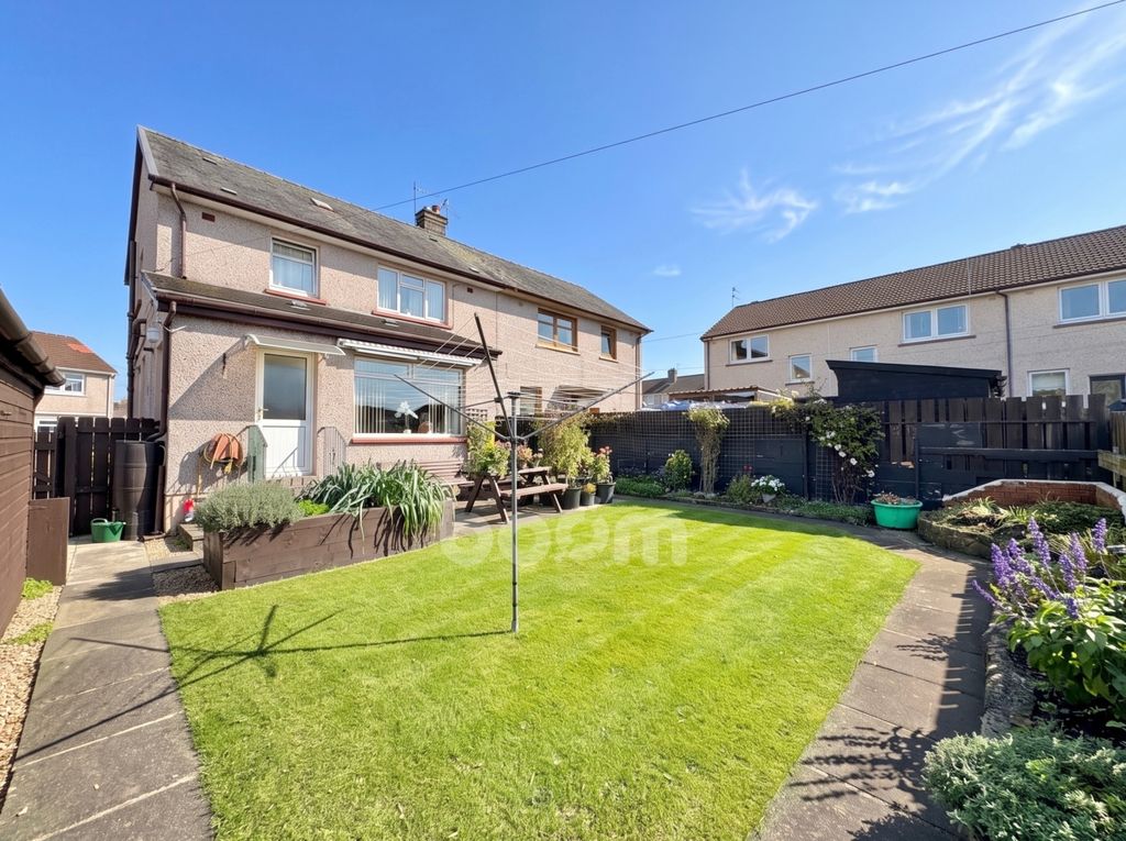 Property photo 3 of 30 Mair Avenue, Dalry Garden Shot