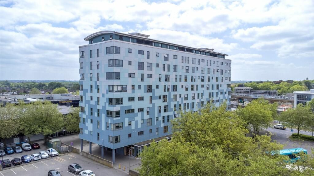 Property photo 1 of 11