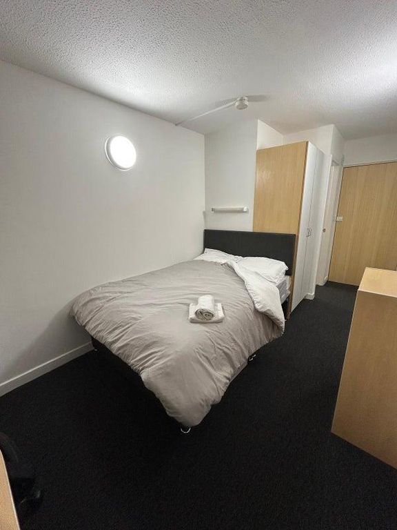 Property photo 3 of 4 98476185.Jpg