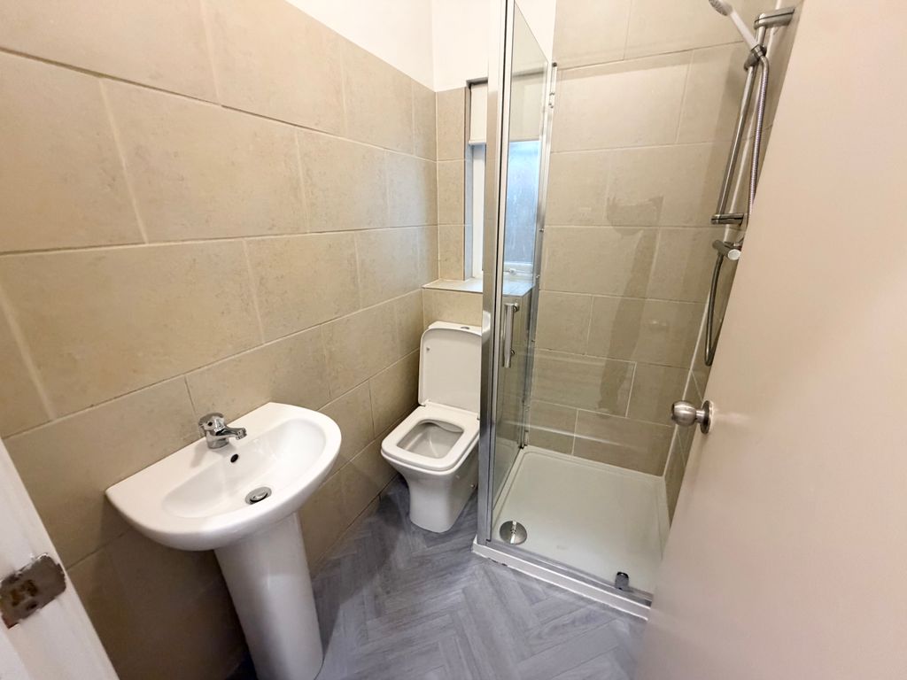 Property photo 3 of 20 Img_8353