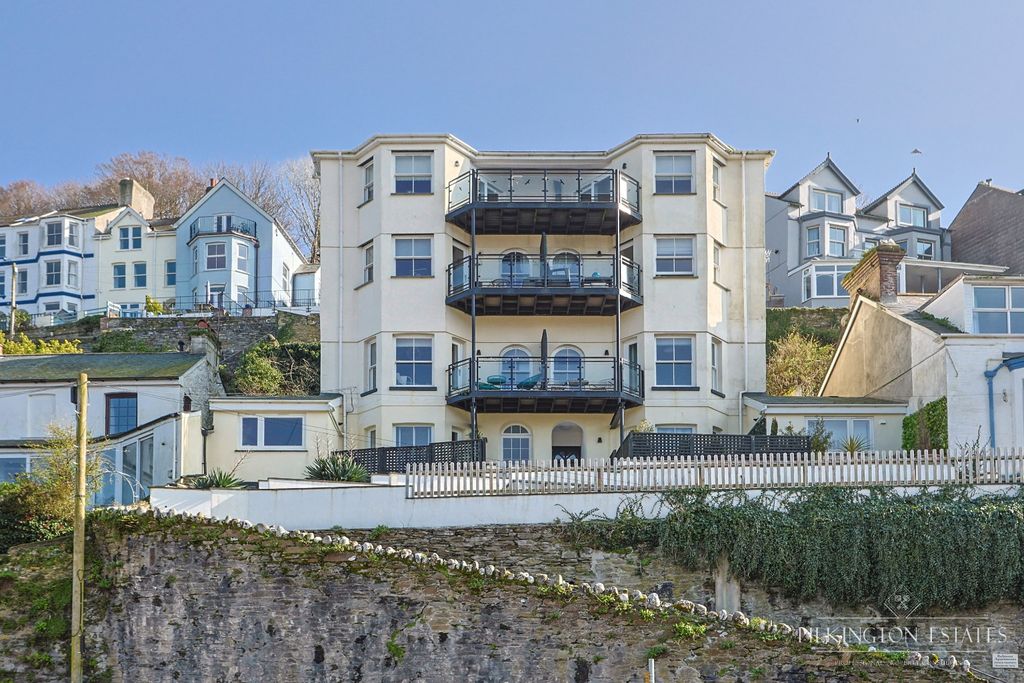 Property photo 2 of 12 4924381