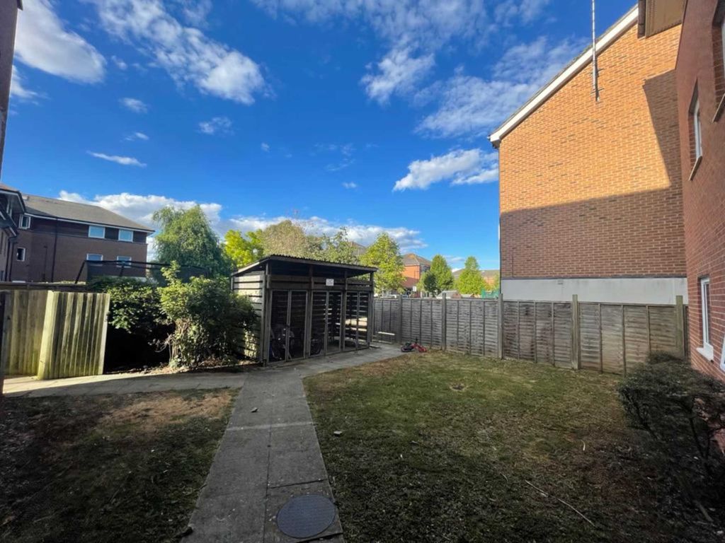 Property photo 3 of 8