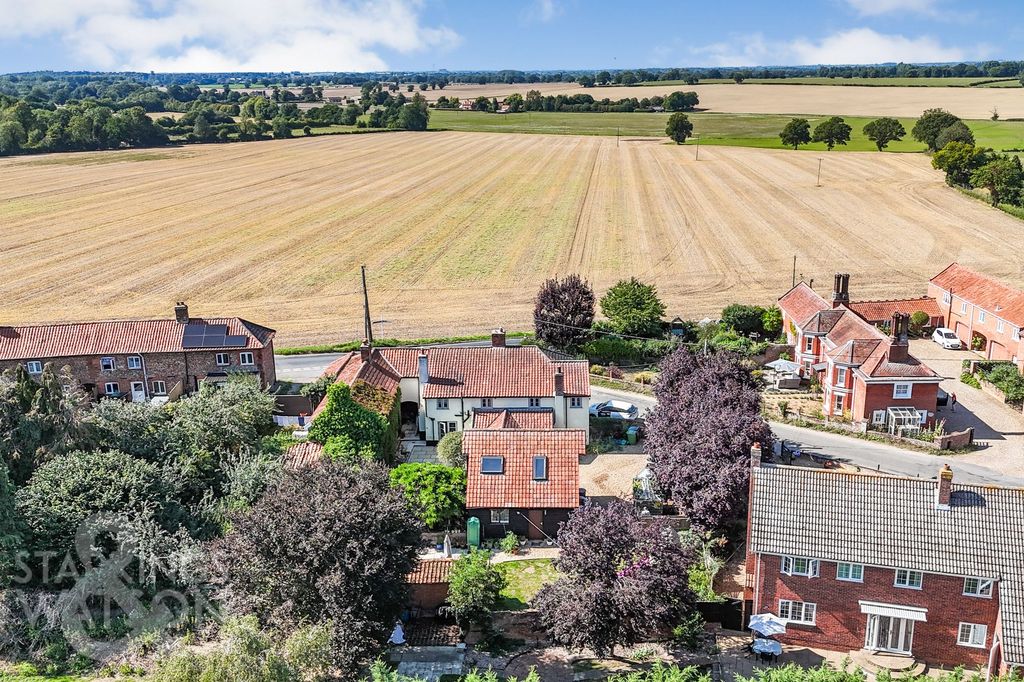 Property photo 1 of 49