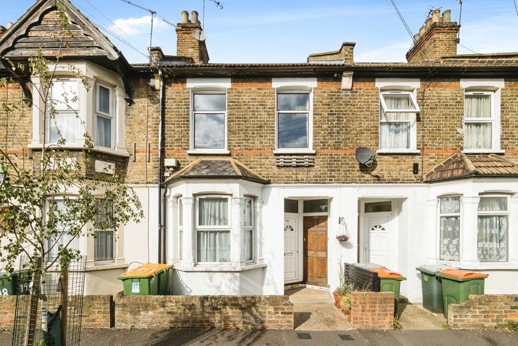 Property photo 1 of 16 Photo