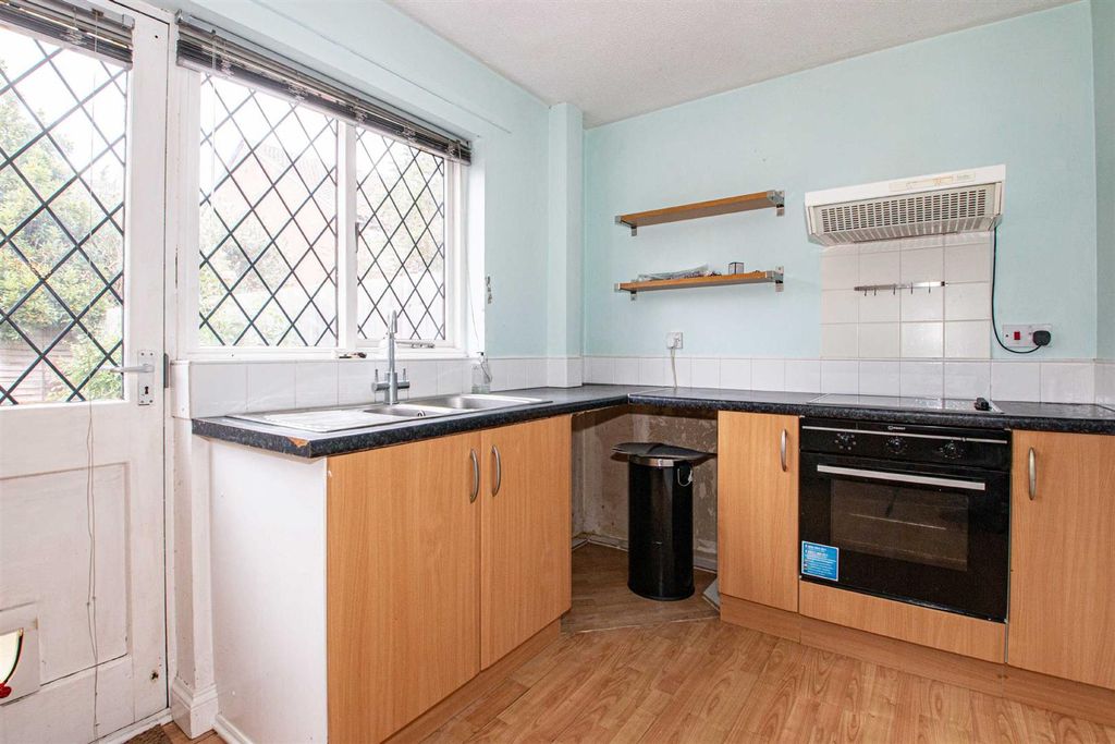 Property photo 2 of 15