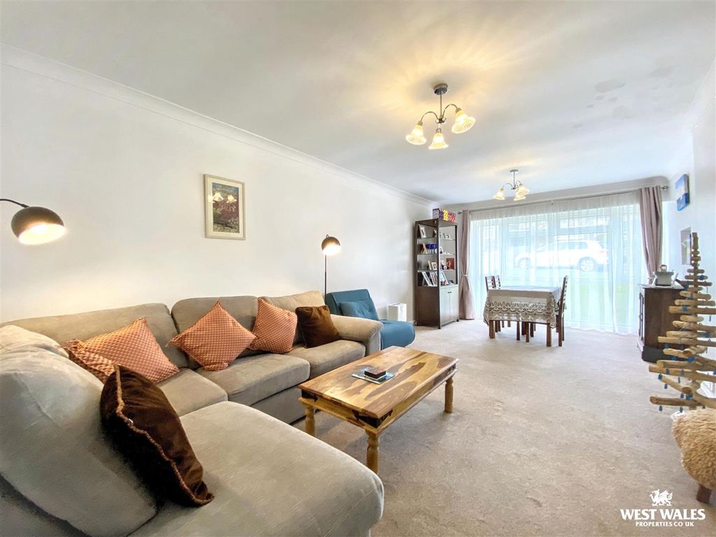 Property photo 3 of 21 Img_0331.Jpg