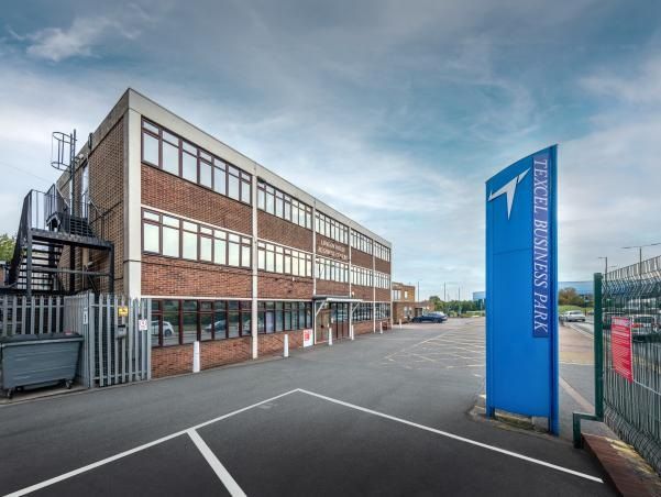 Property photo 1 of 17 Photo 18