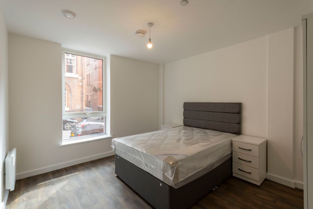 Property photo 3 of 8