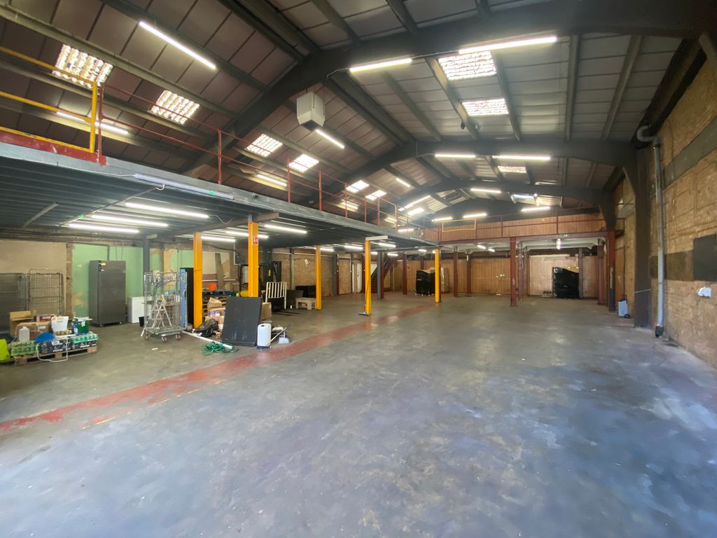 Property photo 2 of 5