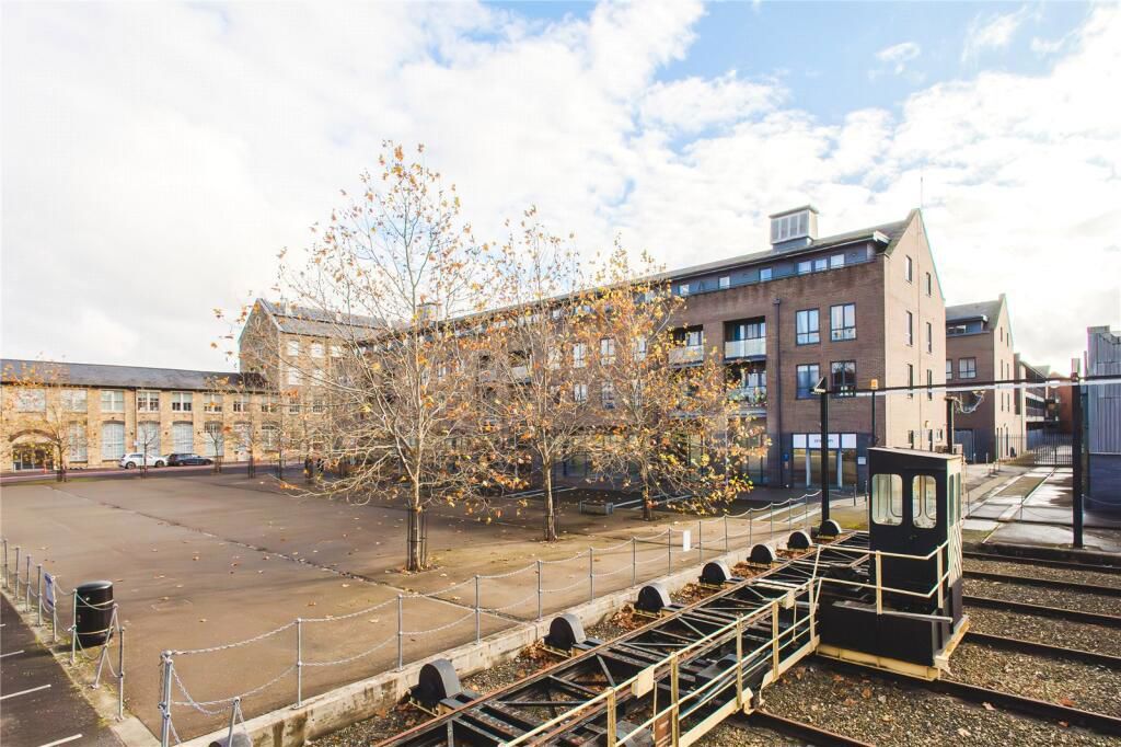 Property photo 1 of 13