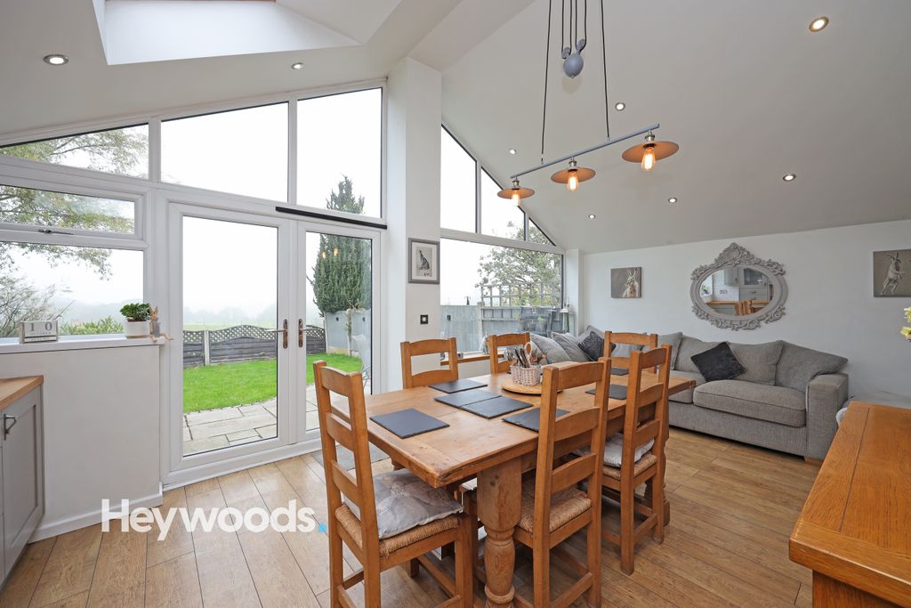 Property photo 2 of 47 0F1A6308