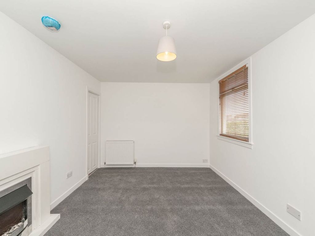 Property photo 3 of 15 Dsc08491