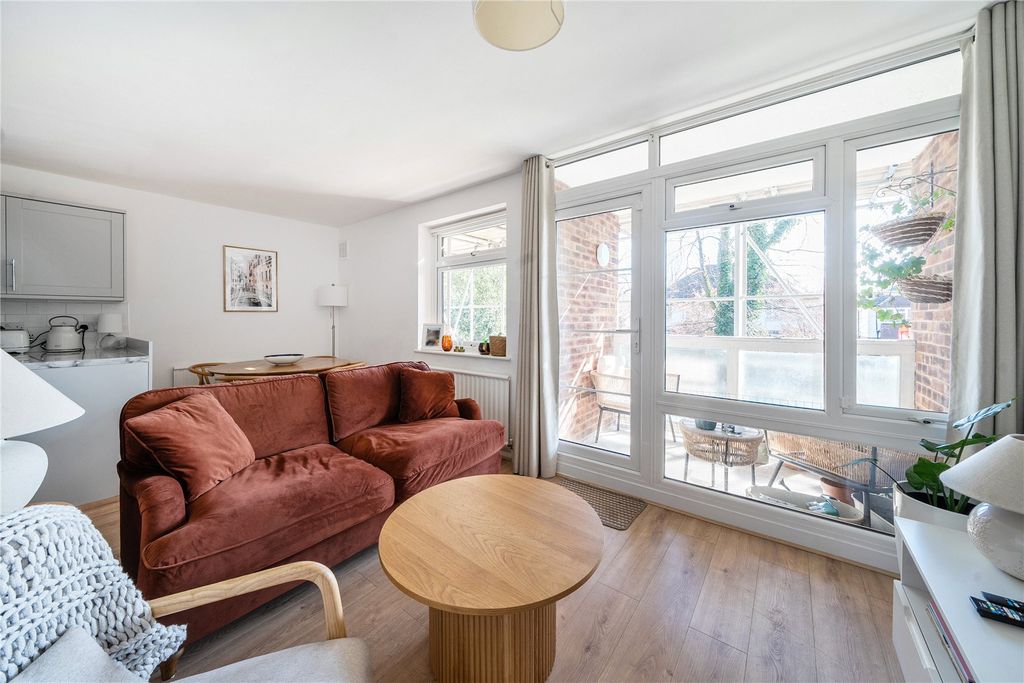 Property photo 3 of 14 Picture No. 03