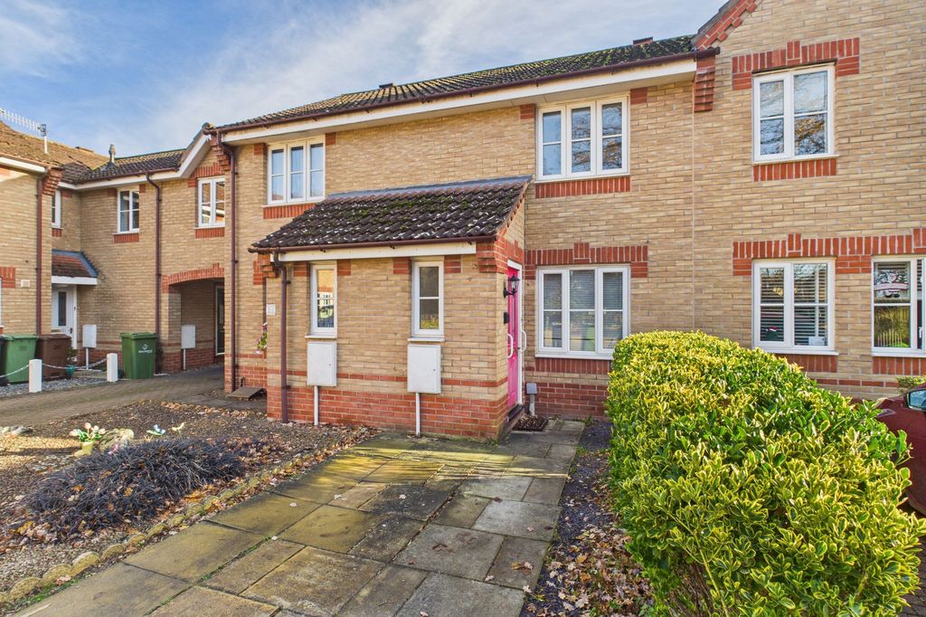 Property photo 1 of 8