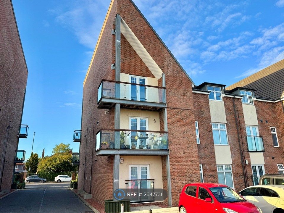 Property photo 1 of 24