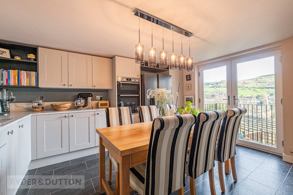 Property photo 3 of 29 Kitchen/Diner