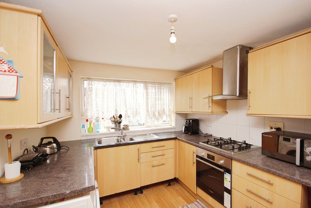 Property photo 3 of 16 Photo