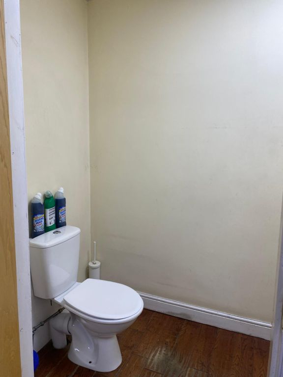 Property photo 3 of 4