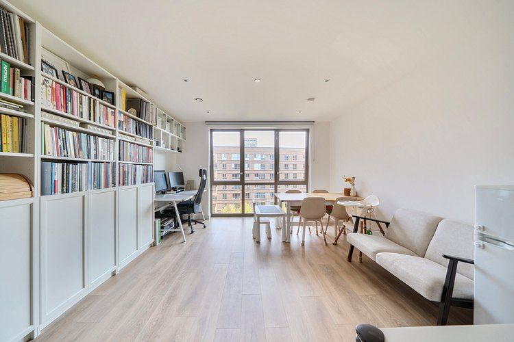 Property photo 1 of 19