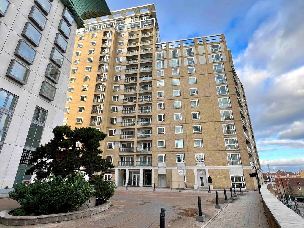 Property photo 1 of 11 Photo 1